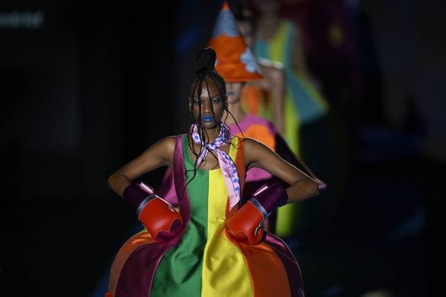 Mercedes-Benz Fashion Week Madrid 2026 MADRID, SPAIN - SEPTEMBER 18: A model walks the runway to present a creation during the Agatha Ruiz de la Prada show at Mercedes-Benz Fashion Week Madrid 2026 Spring Summer at IFEMA in Madrid, Spain on September 18, 2025. Burak Akbulut Anadolu Madrid Spain. Editorial use only. Please get in touch for any other usage.  Copyright: x2025xAnadoluxBurakxAkbulutx