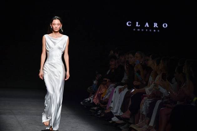 Claro Couture A model walks the runway wearing a design by Claro Couture during Mercedes-Benz Fashion Week de Madrid in IFERMA, 18 de septiembre 2025 Spain Featuring: A model walks the runway wearing a design by Claro Couture during Mercedes-Benz Fashion Week de Madrid in IFERMA, 18 septiembre 2025 Spain Where: Madrid, Spain When: 18 Sep 2025 Credit: Oscar Gonzalez WENN Madrid Spain Copyright: xOscarxGonzalez WENNx wenn40656933 OFA ZOJx wenn40656933