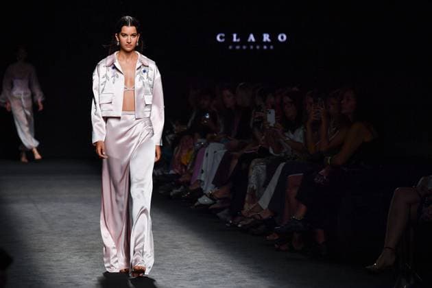 Claro Couture A model walks the runway wearing a design by Claro Couture during Mercedes-Benz Fashion Week de Madrid in IFERMA, 18 de septiembre 2025 Spain Featuring: A model walks the runway wearing a design by Claro Couture during Mercedes-Benz Fashion Week de Madrid in IFERMA, 18 septiembre 2025 Spain Where: Madrid, Spain When: 18 Sep 2025 Credit: Oscar Gonzalez WENN Madrid Spain Copyright: xOscarxGonzalez WENNx wenn40656915 OFA ZOJx wenn40656915