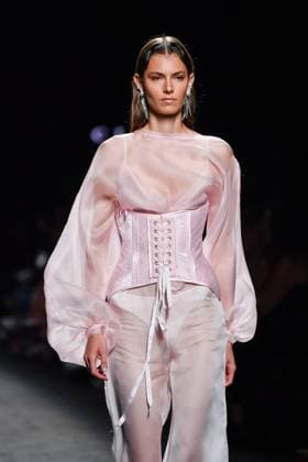 Claro Couture A model walks the runway wearing a design by Claro Couture during Mercedes-Benz Fashion Week de Madrid in IFERMA, 18 de septiembre 2025 Spain Featuring: A model walks the runway wearing a design by Claro Couture during Mercedes-Benz Fashion Week de Madrid in IFERMA, 18 septiembre 2025 Spain Where: Madrid, Spain When: 18 Sep 2025 Credit: Oscar Gonzalez WENN Madrid Spain Copyright: xOscarxGonzalez WENNx wenn40656916 OFA ZOJx wenn40656916