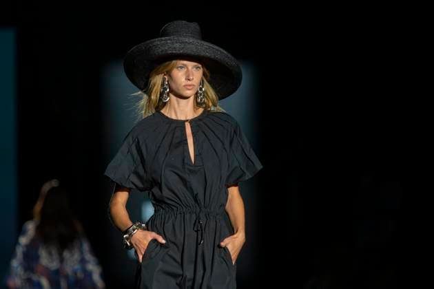 September 18, 2025, Madrid, Madrid, Spain: A model walks the runway for during the The Label Edition Spring Summer 2026 collection runway show during the 40th Mercedes-Benz Fashion Week in Madrid. Madrid Spain - ZUMAs296 20250918_znp_s296_028 Copyright: xLuisxSotox