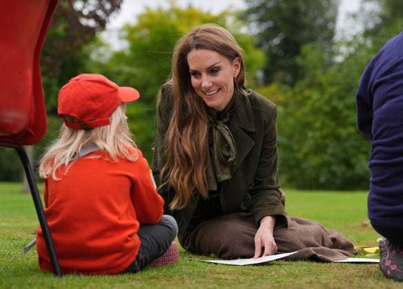 The Princess of Wales and Melania Trump meet Scouts The Princess of Wales and Melania Trump meet members of the Scouts Squirrels programme in Frogmore Gardens on the final day of US President Donald Trump s second state visit to the UK, at Windsor Castle, Windsor, Berkshire, UK, on the 18th September 2025. Picture by Yui Mok WPA-Pool Windsor Windsor Castle Berkshire United Kingdom  WHA-0803