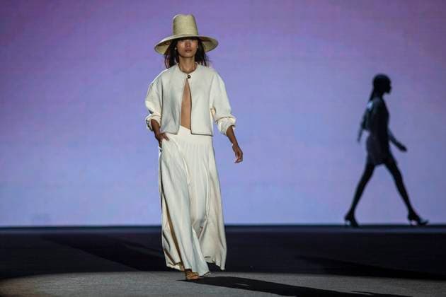 The Label Edition Fashion week Madrid, Spain - 18 Sep 2025 A model walks the runway during the The Label Edition Spring Summer 2026 collection show during the 40th Mercedes-Benz Fashion Week. Madrid Spain Copyright: xLuisxSotox xSOPAxImagesx LSOTOTLE11