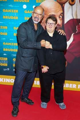 abb Christoph Maria Herbst, Nico Randel as guests on the premiere tour for the film Ganzer halber Bruder at Holi Kino on 17 09 2025 in Hamburg