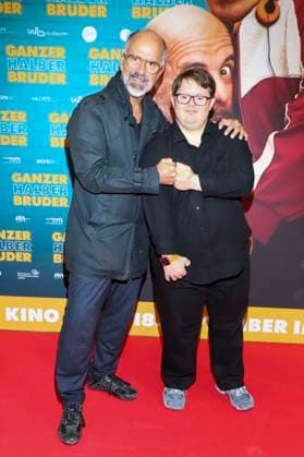 abb Christoph Maria Herbst, Nico Randel as guests on the premiere tour for the film Ganzer halber Bruder at Holi Kino on 17 09 2025 in Hamburg