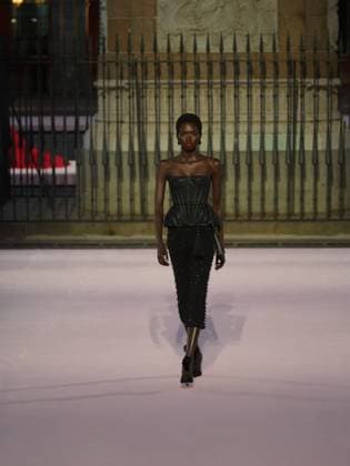 Carolina Herrera fashion show in Madrid s Plaza Mayor during MBFW, Madrid, September 18, 2025. Cordon Press 