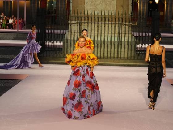 Carolina Herrera fashion show in Madrid s Plaza Mayor during MBFW, Madrid, September 18, 2025. Cordon Press 