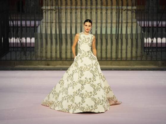 Carolina Herrera fashion show in Madrid s Plaza Mayor during MBFW, Madrid, September 18, 2025. Cordon Press 
