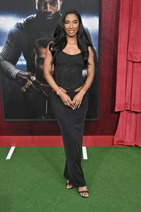 Taylor Hale at the premiere of the movie Him The Greatest of All Time at the TCL Chinese Theatre Los Angeles, 17 09 2025 Foto:xD.xStarbuckx xFuturexImagex him_5758