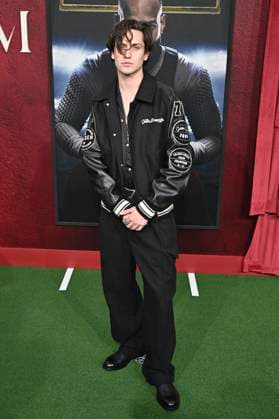 Chase Hudson at the premiere of the movie Him The Greatest of All Time at the TCL Chinese Theatre Los Angeles, 17 09 2025 Foto:xD.xStarbuckx xFuturexImagex him_5774
