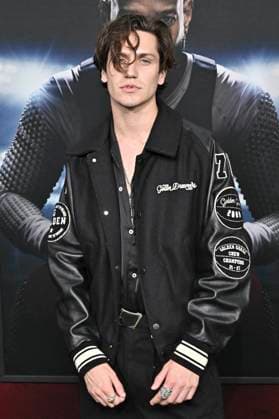 Chase Hudson at the premiere of the movie Him The Greatest of All Time at the TCL Chinese Theatre Los Angeles, 17 09 2025 Foto:xD.xStarbuckx xFuturexImagex him_5775