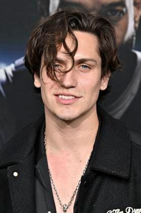 Chase Hudson at the premiere of the movie Him The Greatest of All Time at the TCL Chinese Theatre Los Angeles, 17 09 2025 Foto:xD.xStarbuckx xFuturexImagex him_5776