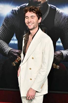 Bryce Dylan at the premiere of the movie Him The Greatest of All Time at the TCL Chinese Theatre Los Angeles, 17 09 2025 Foto:xD.xStarbuckx xFuturexImagex him_5834