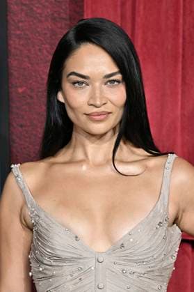 Shanina Shaik at the premiere of the movie Him The Greatest of All Time at the TCL Chinese Theatre Los Angeles, 17 09 2025 Foto:xD.xStarbuckx xFuturexImagex him_5975