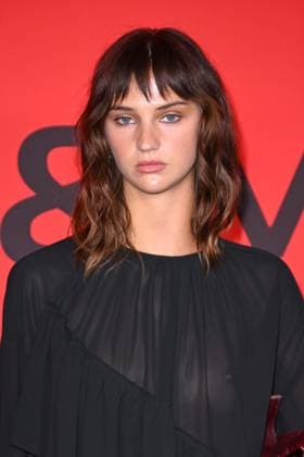 Celebrities attend the H&M&180: The London Issue show during London Fashion Week September 2025 at 180 The Strand in London, England Featuring: Mia Regan Where: London, United Kingdom When: 18 Sep 2025 Credit: Cover Images EDITORIAL USE ONLY. NOT FOR USE BY NEWSPAPERS BASED IN THE UK. Copyright: xx coverimg55103937