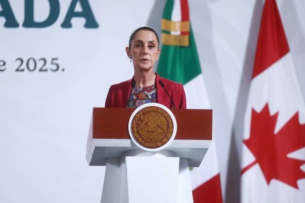 Mark Carney - Claudia Sheinbaum joint press conference MEXICO CITY, MEXICO - SEPTEMBER 18: Mexican President Claudia Sheinbaum attends a joint press conference with Prime Minister of Canada Mark Carney (not pictured) at the National Palace, in Mexico City, Mexico on September 18, 2025. According to the Canadian Government, the visit aims to elevate and broaden the bilateral relationship, with a focus on security, infrastructure, investment, energy, and trade. Daniel Cardenas Anadolu Mexico City Mexico. Editorial use only. Please get in touch for any other usage. Copyright: x2025xAnadoluxDanielxCardenasx