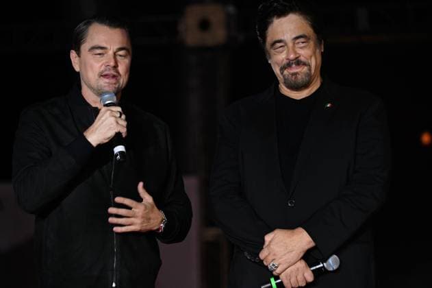 One Battle After Another Red Carpet Actors (L-R) Leonardo DiCaprio and Benicio del Toro attend the red carpet for ˜One Battle After Another™ fan event at Toreo Parque Central. on September 18, 2025 in Mexico City, Mexico. Mexico City CDMX Mexico Copyright: xCarlosxTischlerx
