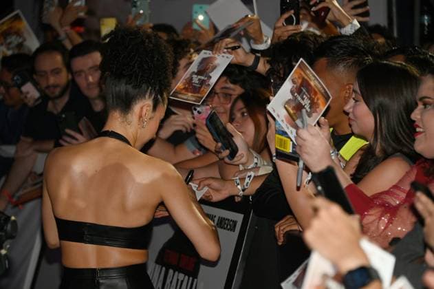 One Battle After Another Red Carpet Actress Chase Infiniti attends the red carpet for ˜One Battle After Another™ fan event at Toreo Parque Central. on September 18, 2025 in Mexico City, Mexico. Mexico City CDMX Mexico Copyright: xCarlosxTischlerx