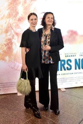Paula Beer and Barbara Auer at the premiere of the film Miroirs No 3 at the Filmtheater am Friedrichshain Berlin, 18 09 2025 Foto:xM.xBehrensx xFuturexImagex miroirs_5906