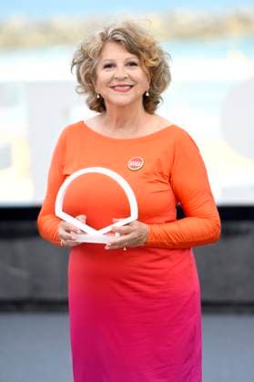 Esther Garcia at the photocall for the presentation of the Donostia Award at the 73rd San Sebastian International Film Festival Festival Internacional de Cine de San Sebastian on the Kursaal Terrace San Sebastian, 19 09 2025 Foto:xC.xNiehausx xFuturexImagex garcia_5911