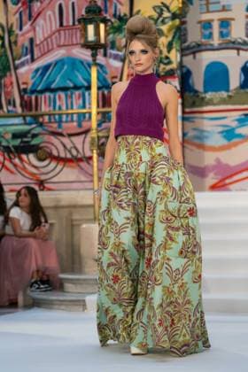 Paul Costelloe LFW SS26 Runway Show at the Waldorf. A model walks at the Paul Costelloe London Fashion Week SS26 Runway at the Waldorf., Credit:Lounis Tiar Avalon United Kingdom, London  Copyright: xLounisxTiarx xAvalonx 1038593137