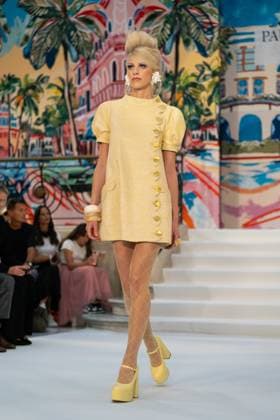 Paul Costelloe LFW SS26 Runway Show at the Waldorf. A model walks at the Paul Costelloe London Fashion Week SS26 Runway at the Waldorf., Credit:Lounis Tiar Avalon United Kingdom, London  Copyright: xLounisxTiarx xAvalonx 1038594545