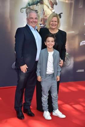 Premiere of THE SCHOOL OF MAGICAL ANIMALS Nancy Faeser the lawyer and SPD local politician Eyke Grüning and grandson arrive at the premiere of THE SCHOOL OF MAGICAL ANIMALS in Berlin on, 19 09 2025 09 2025 Photopress Mueller