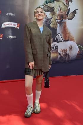 Premiere of THE SCHOOL OF MAGICAL ANIMALS Emmylou Nensel Arrival at the premiere of THE SCHOOL OF MAGICAL ANIMALS in Berlin on, 19 09 2025 09 2025 Photopress Mueller