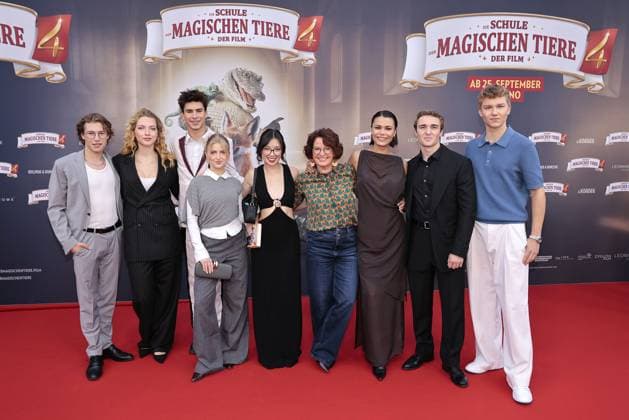 Thilo Fridolin Matthes, Emilia Maier, Loris Sichrovsky, Emilia Pieske, Purnima Graetz, Margit Auer, Tomomi Themann, Luis Vorbach and Leonard Conrads at the Die Schule der Magischen Tiere 4 film premiere at the Zoo Palast in Berlin on 19 09 2025 Die Schule der Magischen Tiere 4 film premiere in Berlin