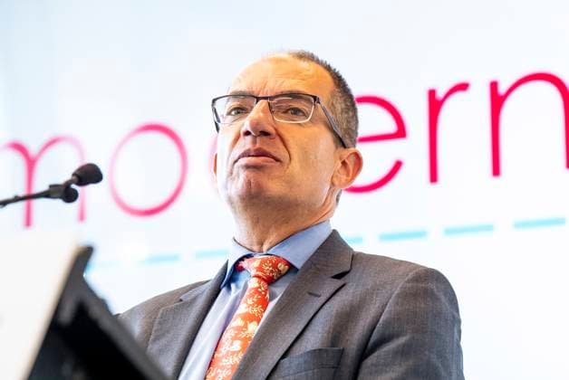 September 19, 2025, Laval, Qc, Canada: Stephane Bancel, CEO of Moderna Therapeutics, gives remarks during an announcement at the Moderna offices in Laval, Que., on Friday, Sept. 19, 2025. Laval Canada - ZUMAc35_ 20250919_zaf_c35_075 Copyright: xChristopherxKatsarovx