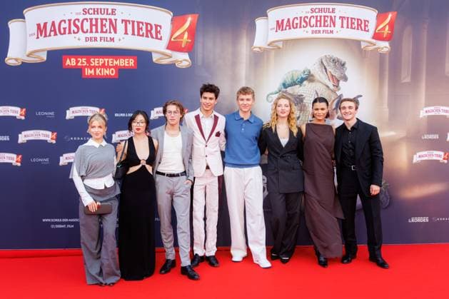 Premiere Die Schule der magischen Tiere 4 Emilia Pieske, Purnima Graetz, Thilo Fridolin Matthes, Loris Sichrovsky, Leonard Conrads, Emilia Maier, Tomomi Themann and Luis Vorbach at the premiere of the movie Die Schule der magischen Tiere 4 at Zoo Palast on 19 09 2025 in Berlin Copyright: xEventpressxKochanx