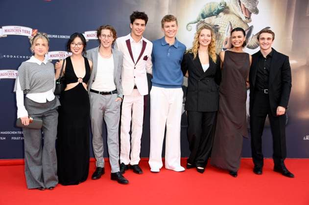 Emilia Pieske, Purnima Grätz, Thilo Fridolin Matthes, Loris Sichrovsky, Leonard Conrads, Emilia Maier, Tomomi Themann and Luis Vorbach at the premiere of the feature film Die Schule der magischen Tiere 4 at Zoo Palast Berlin, 19 09 2025 Foto:xN.xKubelkax xFuturexImagex tiere_berlin_5914