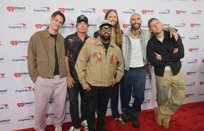 2025 iHeartRadio Music Festival - Press Room Sam Farrar, Matt Flynn, Paul PJ Morton, James Valentine, Adam Levine and Jesse Carmichael of Maroon 5 attend the 2025 iHeartRadio Music Festival at T-Mobile Arena on September 19, 2025 in Las Vegas, Nevada. Las Vegas T-Mobile Arena NV USA Copyright: xcraSH imageSPACEx