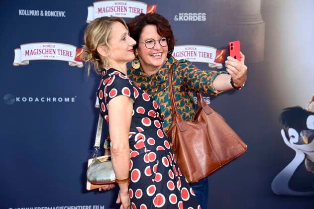 Christina Große and Margit Auer at the premiere of the movie Die Schule der magischen Tiere 4 at Zoo Palast Berlin, 19 09 2025 Foto:xN.xKubelkax xFuturexImagex tiere_berlin_5963