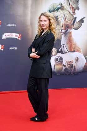 Emilia Maier at the premiere of the movie Die Schule der magischen Tiere 4 at Zoo Palast Berlin, 19 09 2025 Foto:xN.xKubelkax xFuturexImagex tiere_berlin_5996