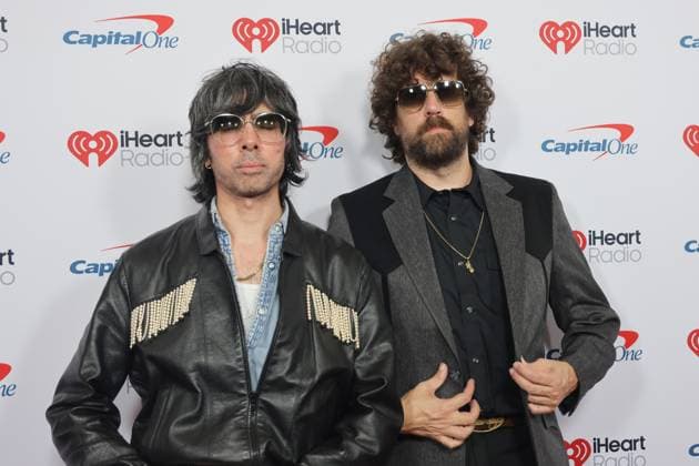 2025 iHeartRadio Music Festival - Press Room Xavier de Rosnay and Gaspard AugÃ of Justice attend the 2025 iHeartRadio Music Festival at T-Mobile Arena on September 19, 2025 in Las Vegas, Nevada. Las Vegas T-Mobile Arena NV USA Copyright: xcraSH imageSPACEx