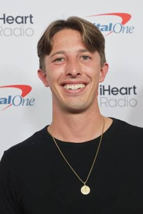 2025 iHeartRadio Music Festival - Press Room Samuel Donner of the OK Storytime podcast attends the 2025 iHeartRadio Music Festival at T-Mobile Arena on September 19, 2025 in Las Vegas, Nevada. Las Vegas T-Mobile Arena NV USA Copyright: xcraSH imageSPACEx