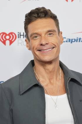 2025 iHeartRadio Music Festival - Press Room Ryan Seacrest attends the 2025 iHeartRadio Music Festival at T-Mobile Arena on September 19, 2025 in Las Vegas, Nevada. Las Vegas T-Mobile Arena NV USA Copyright: xcraSH imageSPACEx
