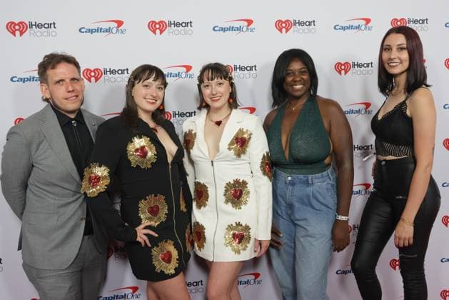 2025 iHeartRadio Music Festival - Press Room Kuma Monster, Dinomite Twins, Caiuwus, and EvOra attend the 2025 iHeartRadio Music Festival at T-Mobile Arena on September 19, 2025 in Las Vegas, Nevada. Las Vegas T-Mobile Arena NV USA Copyright: xcraSH imageSPACEx
