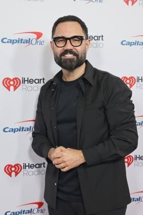 2025 iHeartRadio Music Festival - Press Room Enrique Santos of the OK Storytime podcast attends the 2025 iHeartRadio Music Festival at T-Mobile Arena on September 19, 2025 in Las Vegas, Nevada. Las Vegas T-Mobile Arena NV USA Copyright: xcraSH imageSPACEx