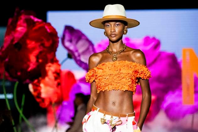 Model at the Lola Casademunt by Maite Fashion Show at the Mercedes Benz Fashion Week Madrid Spring Summer 2026 at the Ifema Madrid exhibition center, 19 09 2025 Foto:xDyDxFotografosx xFuturexImagex casademunt_5926
