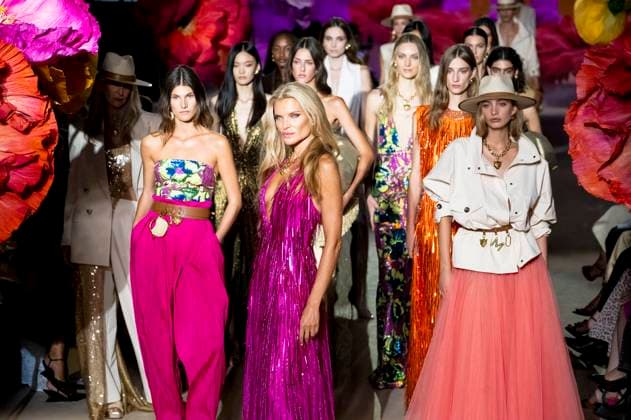 Esther Canadas and models at the Lola Casademunt by Maite fashion show at the Mercedes Benz Fashion Week Madrid Spring Summer 2026 at the Ifema Madrid exhibition center, 19 09 2025 Foto:xDyDxFotografosx xFuturexImagex casademunt_5971