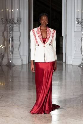 Sanyukta Shrestha SS26 LFW Catwalk Show Model walks the Sanyukta Shrestha SS26 LFW Catwalk Show at 1901 Ballroom, Andaz London Hotel, 40 Liverpool Street, EC2M 7QN on 19,09,2025, Credit:JIMMY JAMES Avalon United Kingdom, England, London, Westminster  Copyright: xJIMMYxJAMESx xAvalonx 1038824243