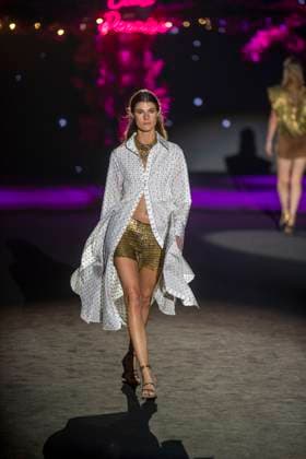 September 20, 2025, Madrid, Madrid, Spain: A model walks the runway for during the Odette Alvarez Spring Summer 2026 collection runway show during the 40th Mercedes-Benz Fashion Week in Madrid. Madrid Spain - ZUMAs296 20250920_znp_s296_015 Copyright: xLuisxSotox