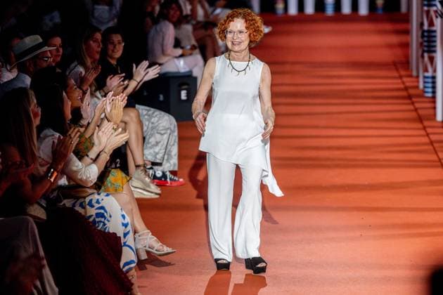 Dolores Cortés fashion show at MBFW Madrid Designer Dolores Cortés during a fashion show at the 82nd edition of Mercedes Benz Fashion Week Madrid, at Ifema in Madrid, on September 20, 2025, in Madrid Spain This years edition is held from September 17 to 21 and commemorates the 40th anniversary of the catwalk The designer presented her Spring Summer collection inspired by the British artist William Morris and the Arts and Crafts movement, taking as reference the nature and its organic forms 20 SEPTEMBER 2025 SHOW MODEL SHOW MADRID FASHION WEEK MBFWM MODEL DESIGNER Madrid Madrid Madrid Spain  Copyright: xRicardoxRubiox 6970080