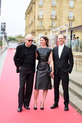 73rd San Sebastian International Film Festival: Affeksjonverdi Sentimental Value Red Carpet Stellan Skarsgard, Renate Reinsve, Joachim Trier attended Affeksjonverdi Sentimental Value Red Carpet during 73rd San Sebastian International Film Festival at Victoria Eugenia Theatre on September 20, 2025 in Donostia San Sebastian, Spain Photo by IMAGO MPG Donostia San Sebastian Victoria Eugenia Theatre Euskadi Spain  Copyright: xMPGx