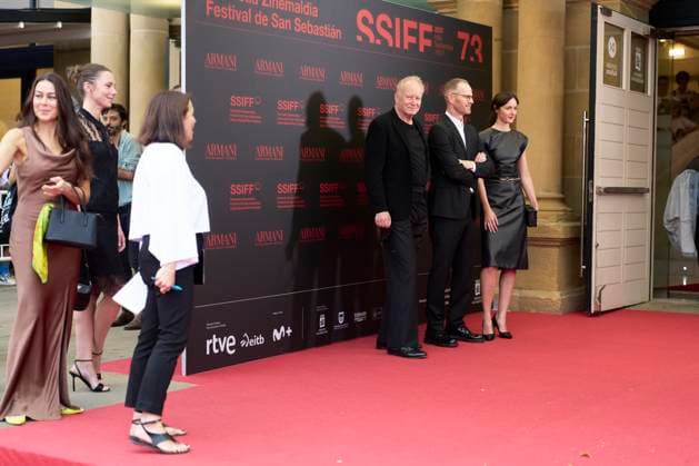 73rd San Sebastian International Film Festival: Affeksjonverdi Sentimental Value Red Carpet Stellan Skarsgard, Renate Reinsve, Joachim Trier attended Affeksjonverdi Sentimental Value Red Carpet during 73rd San Sebastian International Film Festival at Victoria Eugenia Theatre on September 20, 2025 in Donostia San Sebastian, Spain Photo by IMAGO MPG Donostia San Sebastian Victoria Eugenia Theatre Euskadi Spain  Copyright: xMPGx