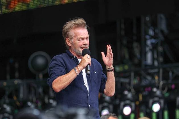 Farm Aid 40 Music Festival John Mellencamp speaks at a press conference during the Farm Aid 40 Music Festival in Minneapolis, Minnesota, on September 20, 2025, at Huntington Bank Stadium. Minneapolis Minnesota USA  Copyright: xStevenxGarciax originalFilename: garcia-farmaid4250920_npyvo.jpg