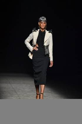 Mercedes-Benz Fashion Week de Madrid - 20 Sep 2025 A model walks the runway wearing a design by MALNE during the Mercedes-Benz Fashion Week de Madrid in IFERMA. Madrid Spain Copyright: xAtilanoxGarciax xSOPAxImagesx FOTO48595