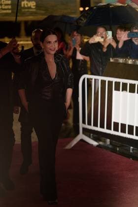 In-I In Motion - Red Carpet - 73rd San Sebastian International Film Festival Juliette Binoche attends the red carpet premiere of the film IN-I IN Motion during the 73rd San Sebastian Donostia International Film Festival - Zinemaldia in San Sebastian, Spain, on September 20, 2025. San Sebastian Spain  Copyright: xCOOLMediax originalFilename: coolmedia-notitle250920_npwJQ.jpg